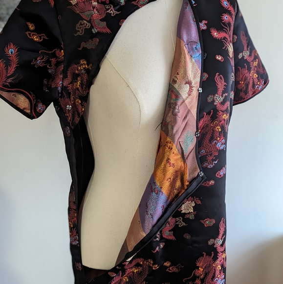 Handmade Oriental Dress - Picture 9 of 10